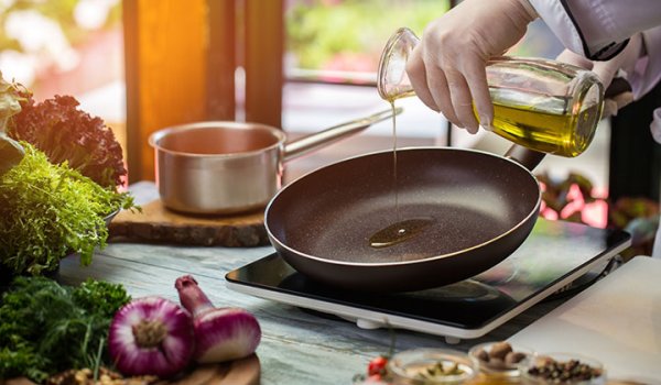 If You’re Looking for Just One Oil to Use in the Kitchen, You Couldn’t Do Better than Olive Oil(2020): Make a Healthy Switch to Olive Oil  in Kitchen 