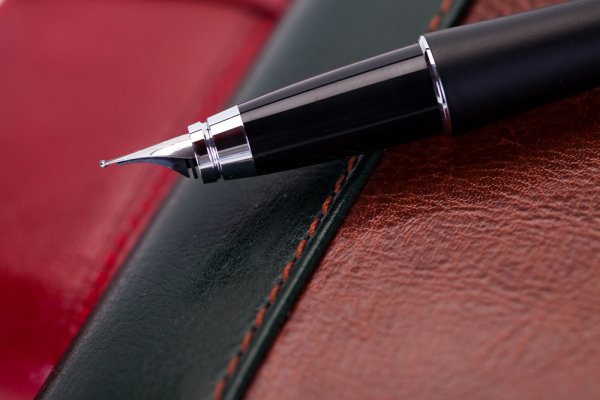 10 Fine Pens to Give as Corporate Gifts in 2020, and Why This Age Old Formal Gift is Relevant Even Today