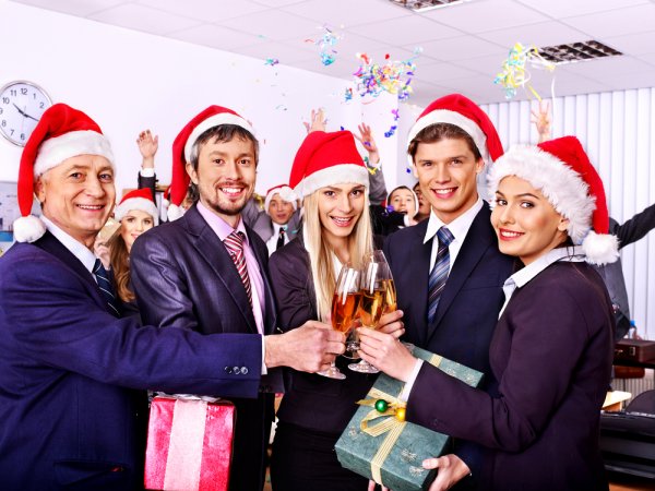 Gợi ý 10 quà Noel cho đồng nghiệp ý nghĩa và thiết thực nhất (năm 2021)