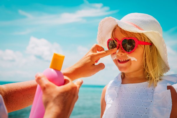 Greet Summer with Sunscreen! Get the 10 Best Face Creams with Sunscreen in Stores Right Now! (2020)