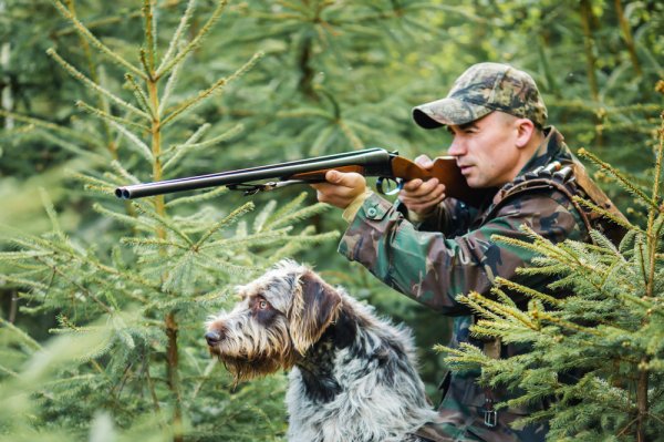 14 Sure Shot Gifts for Your Hunter Boyfriend and How to Understand What it Really Means to be a Hunter