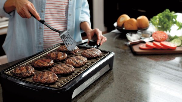 Calling Out all the Foodies: Here are the 10 Best Indoor Grills Options for 2020
