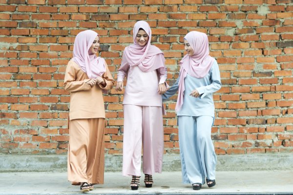 6 Busana Muslim Zalora Keren Ini Cocok untuk Dikenakan pada Saat Lebaran 2019 Nanti 