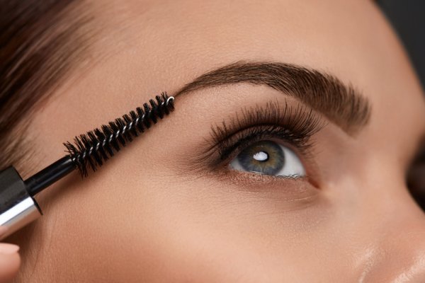 Get Your Eyebrow Game On Point with Eyebrow Mascaras: Get to Know the Best Products to Try (2020) 