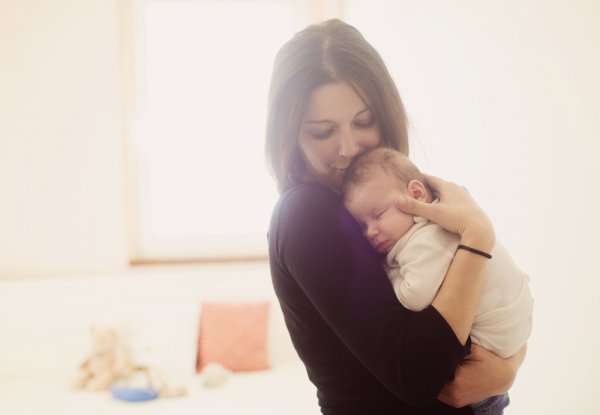 Lakukan Perawatan Sesegera Mungkin! Inilah 9 Perawatan yang Harus Dilakukan  para Ibu Pasca Melahirkan