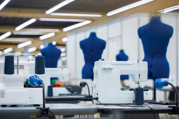 15 Rekomendasi Mesin Jahit untuk Pemula yang Ingin Belajar Membuat Baju (2030)