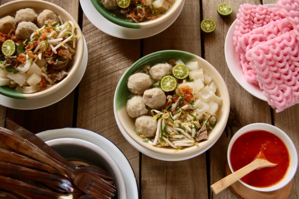 Kuliner Seru di Medan: Temukan Kelezatan Mie Kocok Bandung di Restoran Pilihan! (2024)
