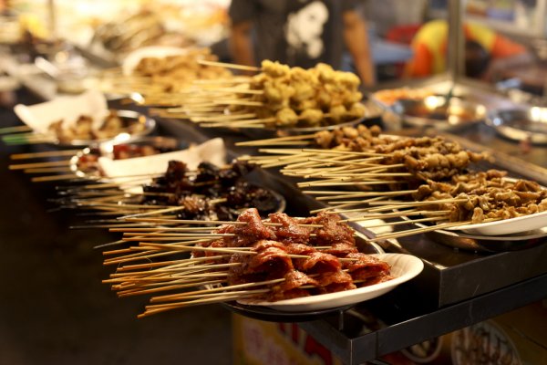 Ingin Kulineran di Jakarta? Yuk, Ketahui 10 Rekomendasi Street Food 2023 di Jakarta!
