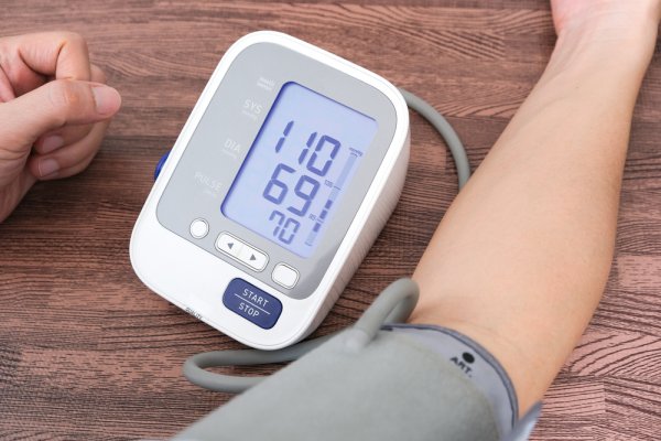 Planning to Buy a Best BP Monitor in India for Taking the Readings at Home? Here Are 9 Best Bp Monitor for Home That is Easy to Use and Give Accurate Readings (2021)