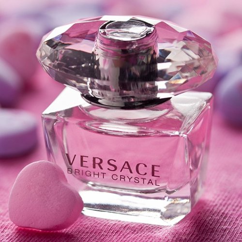 Jaga Image Cantik Anda dengan 10+ Parfum Versace yang Memikat!