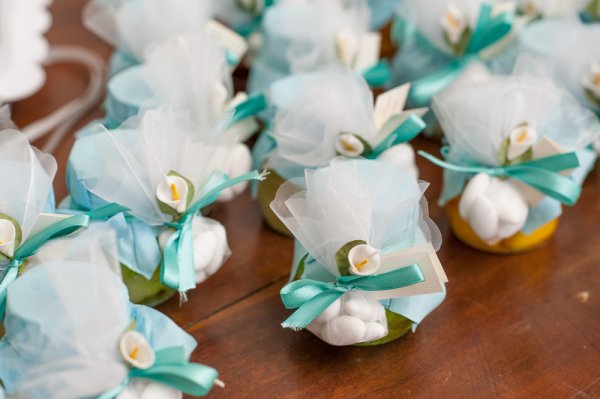 8 Simple and Elegant Mint Party Favours to Wrap-Up the Party & Some Special DIY Party Favour Ideas for the DIY Lover