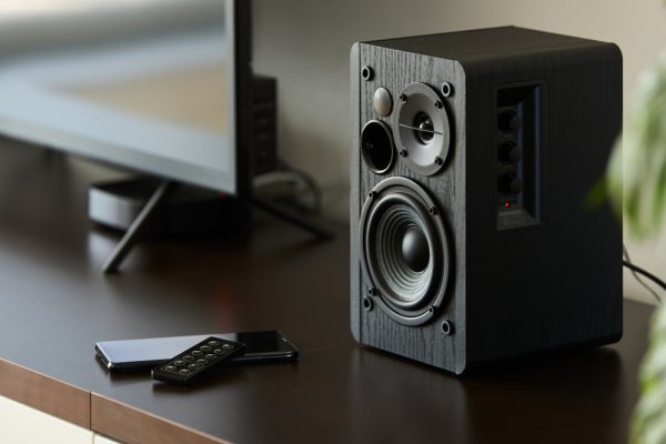 10 Rekomendasi Speaker Aktif untuk Mendengarkan Musik dan Nonton Film dengan Audio Nyata (2023)
