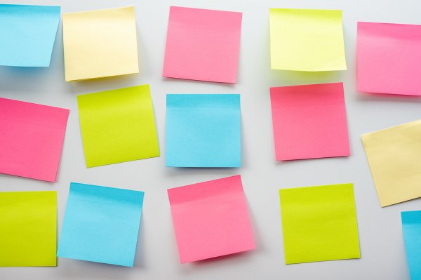 15 Rekomendasi Sticky Notes: Alat Praktis untuk Mencatat dan Mengingat (2023)