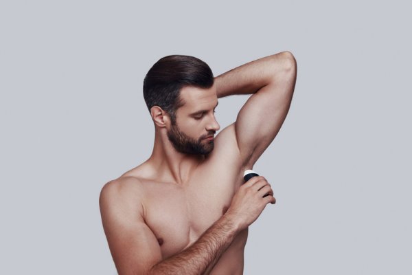 Yuk, Dukung Rasa Percaya Diri dengan 10 Rekomendasi Deodoran Pria Terbaik (2020)