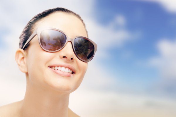 15 Rekomendasi Kacamata UV Protection Terbaik untuk Melindungi Mata (2023)