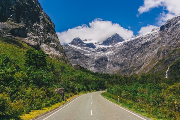 A Road Trip is What You Need to Get Around this Heavenly Country: 10 Best Places to Visit in New Zealand South Island (2020)