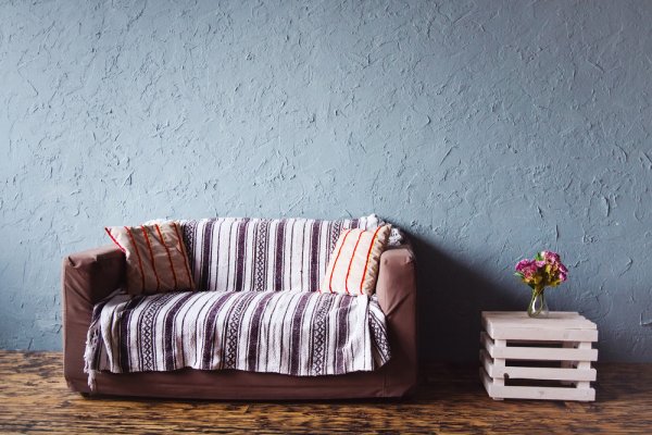 Ubah Tampilan Sofa dengan 10 Rekomendasi Sofa Cover Berikut Ini (2020)