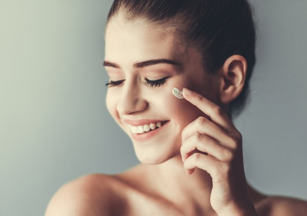 Have Sensitive Skin? Here are the 10 Best Face Creams for Sensitive Skin of 2019 to Include in Your Skin Care Routine
