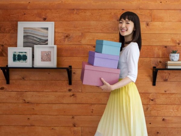 Obsessed with the Netflix Show 'Tidying Up with Marie Kondo'? Imbibe these 9 Life Changing Tips from Her Show to See the Real Difference at Your Home!