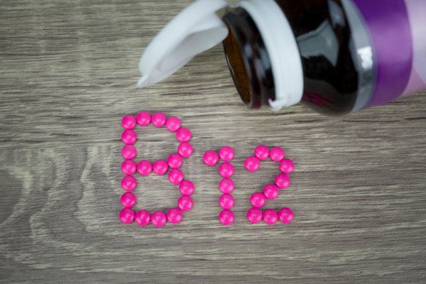 10 Suplemen Vitamin B12 Terbaik untuk Memenuhi Kebutuhan Nutrisi Harian Tubuh (2023)