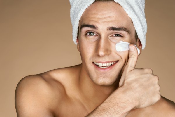 Here are Some Fascinating Men's Face Skin Care Tips to Help Men Take Proper Care of Their Skin and Steer Clear of Skin Conditions (2021).