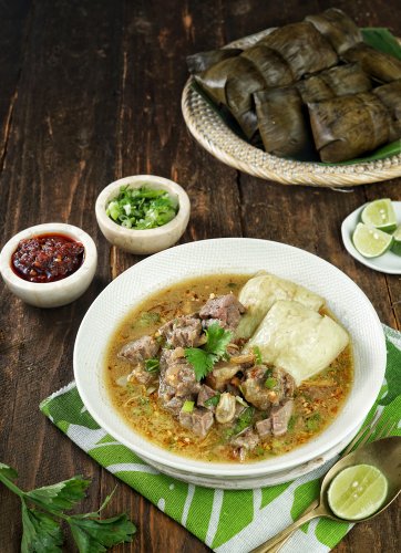 Menikmati Kuliner Coto Makassar di Daerah Jakarta Selatan. Cocok untuk Makan Bersama Teman (2024)