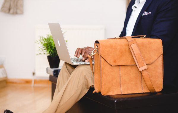 Top 10 Branded Laptop Bags: Cool Options To Reflect Your Style Without Compromising Utility  (2020)