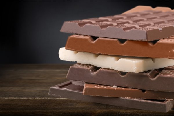 15 Rekomendasi Dark Chocolate Bantu Jaga Mood Seharian (2023)