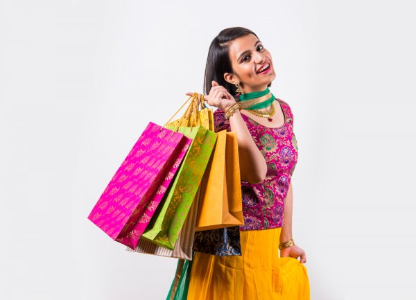 17 Diwali Return Gift Ideas for 2019, Because a Card Party or Puja is Not Complete without Gifts for the Guests!