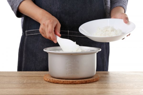 15 Rekomendasi Rice Cooker Miyako dengan Fitur Terbaru! (2023)