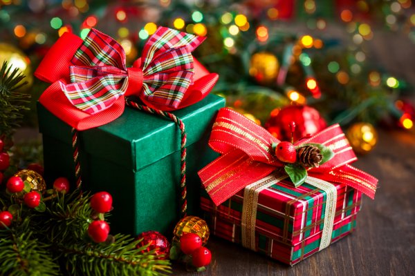 Gợi ý 10 loại hộp quà Noel đẹp và độc đáo (năm 2021)