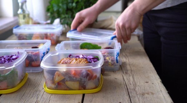 10 Rekomendasi Food Container Membuat Kualitas Makanan Tetap Terjaga dalam Waktu Lama (2023)