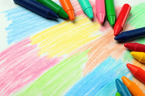 15 Rekomendasi Crayon untuk Hasil Mewarnai Lebih Atraktif dan Hidup! (2023)