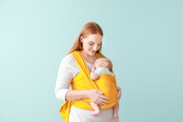 10 Pilihan Baby Carrier yang Nyaman dan Bergaya untuk Membawa si Kecil (2023)