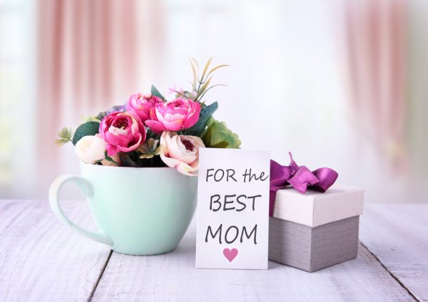 30 Rekomendasi Kado Ulang Tahun untuk Ibu yang Menunjukkan Rasa Cintamu. Edisi Lengkap Pilihan Pakar Kado (2023)