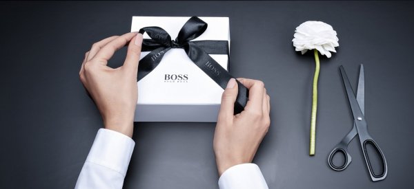 Gifting the Person Who's Responsible for Your Paycheck is No Easy Task. Show Your Boss How Much You Care with 10 Thoughtful Gift Ideas (2019)