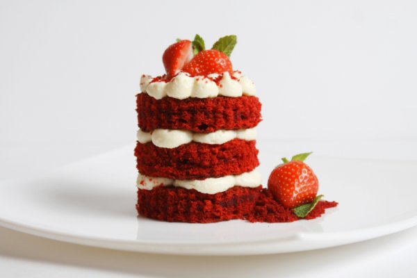 How to Make Red Velvet Cake at Home That's as Good as the One at Your Favourite Cake Shop! 4 Fail Proof Recipes for Red Velvet Cake (2019)
