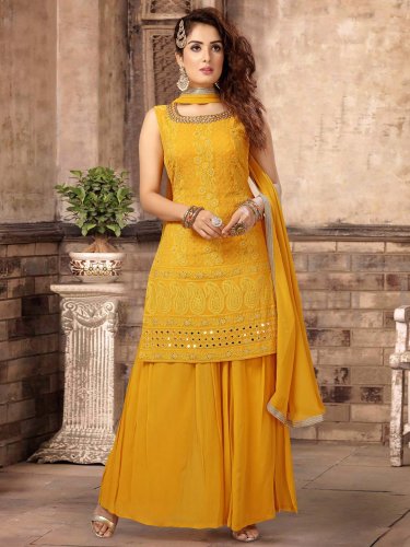 If You Are Looking for Something Easy to Wear and Perfect for Any Occasion then Get Yourself a Gharara Suit(2020): 10 Best Gharara Suit for Sashaying Down the Ramp in This Trendy Yet Traditional Apparel