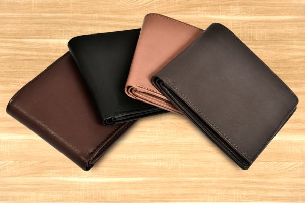 Get Stylish with Slim Wallets for Men: Different Styles Available in the Market and Best Options to Choose from in 2020