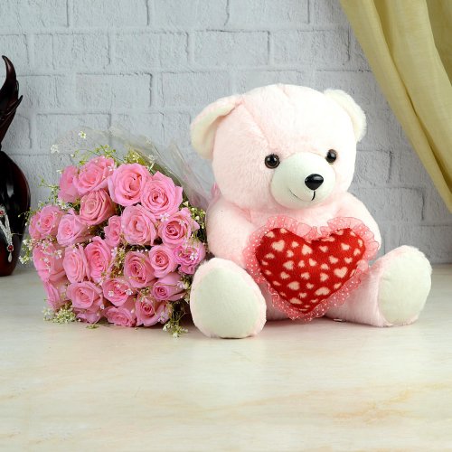 Looking for Gift Options for Your Valentine(2022)? Convey Your Partner How Much You Love Him/Her with These Bouquet of Roses and Teddy Bears Gift Ideas.