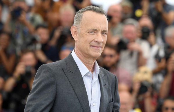 14 Rekomendasi Film Tom Hanks Terbaik Sepanjang Masa, Wajib Ditonton (2023)