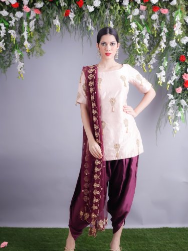 Planning for a Wardrobe Makeover? These Exquisite Kurta Dhoti Designs will Surely Make You Feel Confident and Become the Talk of the Town in 2020!