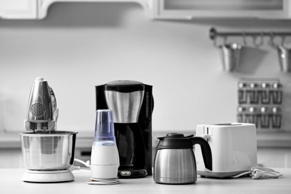10 Rekomendasi Alat-alat Dapur Canggih yang Perlu Dimiliki di Rumah Anda (2023)
