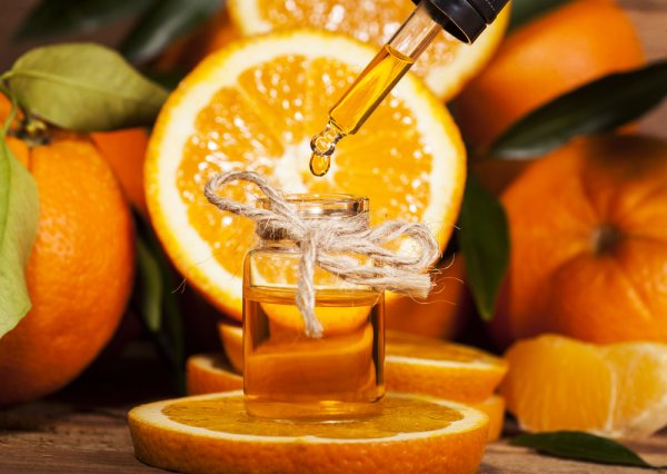 Top 10 sản phẩm chứa vitamin C làm đẹp da hiệu quả (năm 2021)	