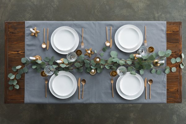 Want to Make Your Living Room Table More Aesthetic? Check Out these Delighful Ideas on Table Decorations for Home (2020)