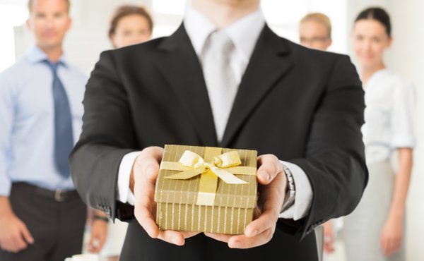 Memorable Gifts that Your Employees Will Love: The 10 Best Customised Coprporate Gifts on the Market (2019)