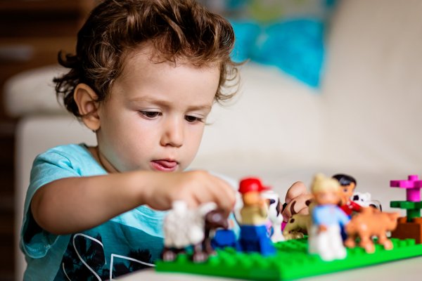 10 Rekomendasi Mainan LEGO Anak-anak untuk Mengasah Keterampilan (2023)