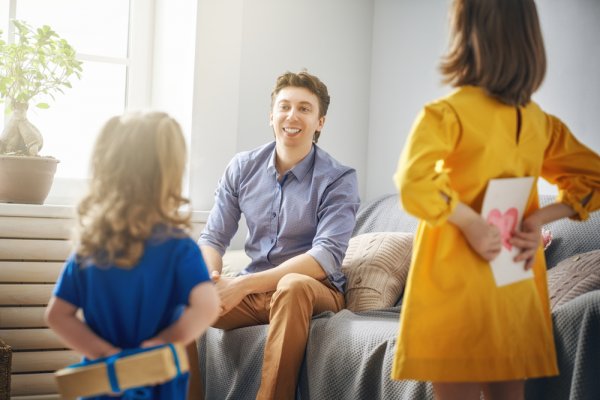 父と一緒の時間を楽しみたい 誕生日に喜ばれるプレゼント25選 ベストプレゼントガイド