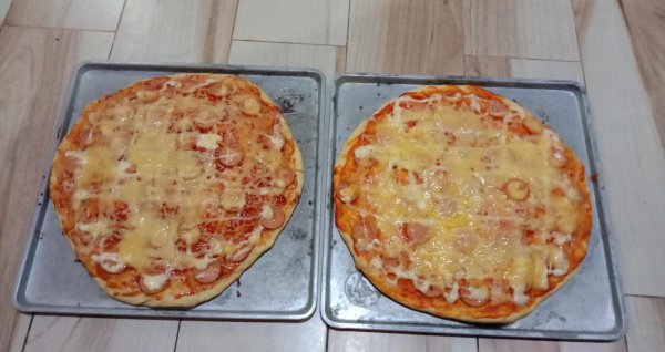 Mudah Kok! Ini Lho 7 Resep dan Cara Membuat Pizza yang Bisa Dilakukan di Rumah!