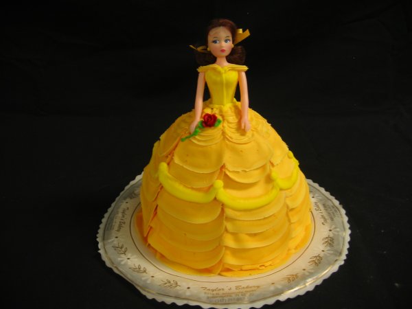 Surprise Your Daughter with a Doll Cake: 10 Visually Stunning Delicious Creations and Tips on How to Make Cake Doll!